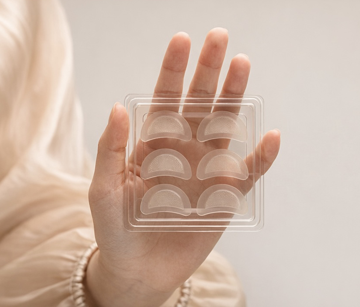 Microneedles dissolve in place